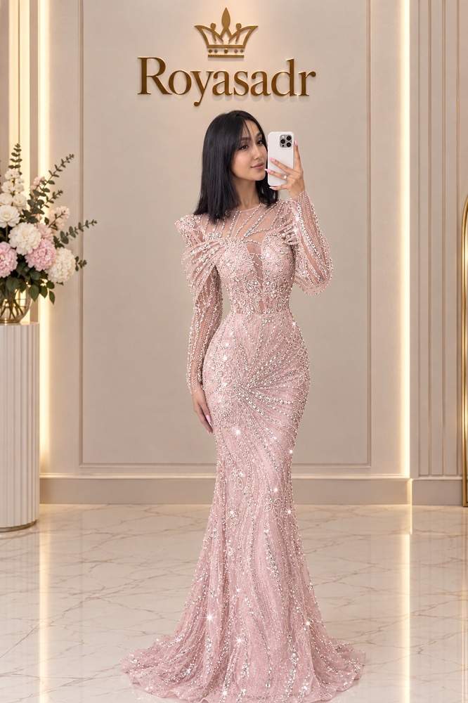 لباس صورتی با طرح درخشان شعاعی، مدل RS-009